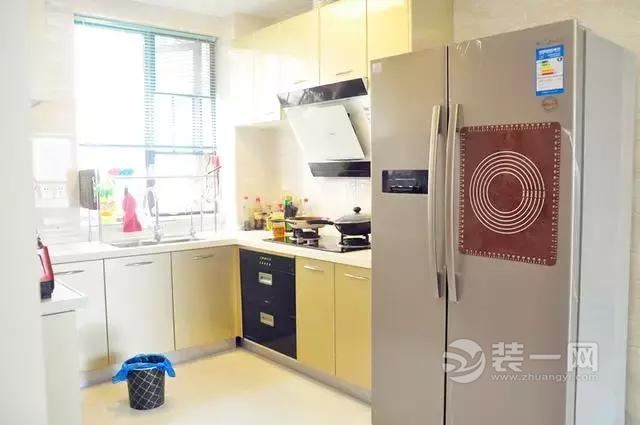 88平米三室一厅小户型装修设计效果图